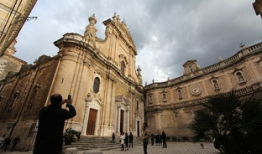 普利亚,意大利南部的阳光与热情之旅